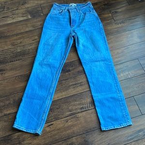 Abercrombie and Fitch 90’s ultra high rise curve love Jeans women’s